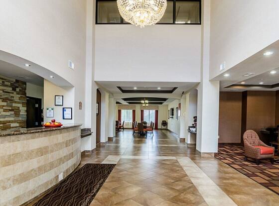 Comfort Inn & Suites Lawrence - University Area is a family friendly hotel in Lawrence, Kansas (KS)