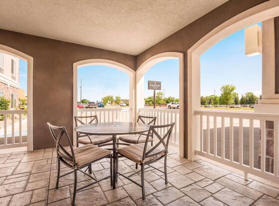 Country Inn & Suites by Radisson, Minot, ND is a family friendly hotel in Minot, North Dakota (ND)