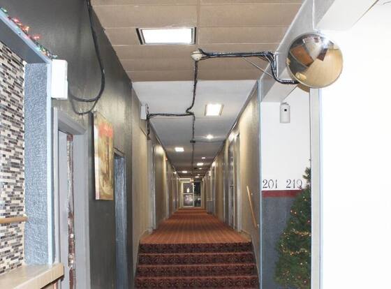 Arrowhead Inn is a family friendly hotel in Kansas City, Missouri (MO)