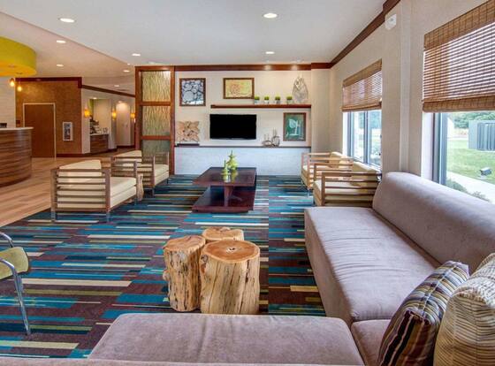 Comfort Suites Bossier City - Shreveport is a family friendly hotel in Bossier City, Louisiana (LA)