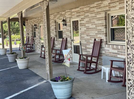 White Rose Motel - Hershey is a family friendly hotel in Hershey, Pennsylvania (PA)