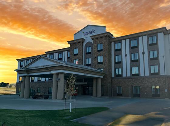 Spark by Hilton Glendive is a family friendly hotel in Glendive, Montana (MT)