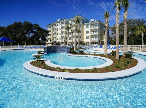 Bluewater Resort & Marina by Spinnaker Resorts is a family friendly hotel in Hilton Head Island, South Carolina (SC)