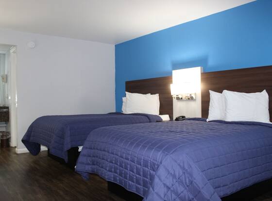 Motel 6 Saint George, SC – I-95 is a family friendly hotel in St. George, South Carolina (SC)