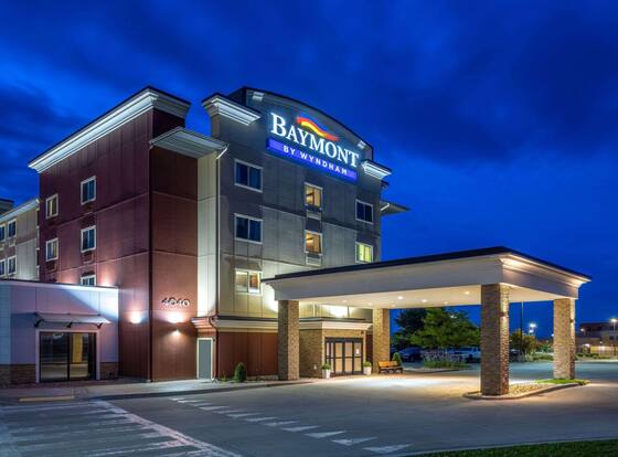 Baymont by Wyndham Rapid City is a family friendly hotel in Rapid City, South Dakota (SD)