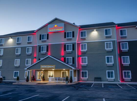 Hawthorn Extended Stay by Wyndham Saint Robert is a family friendly hotel in St. Robert, Missouri (MO)