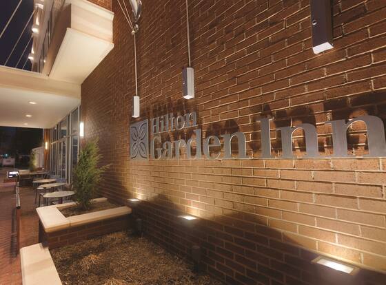 Hilton Garden Inn Falls Church is a family friendly hotel in Falls Church, Virginia (VA)