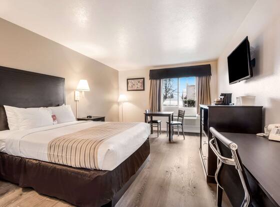 Econo Lodge Corvallis Near University is a family friendly hotel in Corvallis, Oregon (OR)