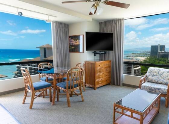 The Imperial Hawaii Resort is a family friendly hotel in Honolulu, Hawaii (HI)