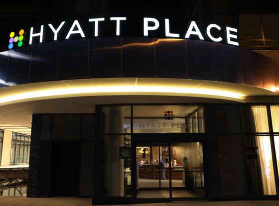 Hyatt Place Flushing/LaGuardia Airport is a family friendly hotel in New York City (NYC), New York (NY)