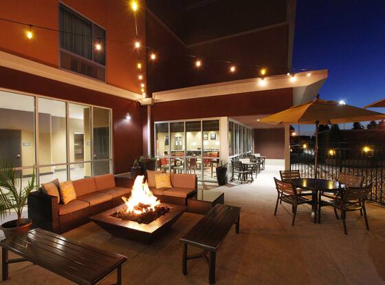 DoubleTree by Hilton West Fargo Sanford Medical Center Area is a family friendly hotel in West Fargo, North Dakota (ND)