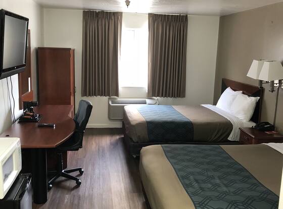 Ameri-Stay Inn & Suites is a family friendly hotel in Clearfield, Utah (UT)