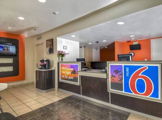 Motel 6 Carlsbad, CA Beach is a family friendly hotel in Carlsbad, California (CA)