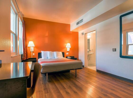 Motel 6 San Diego, CA - Downtown is a family friendly hotel in San Diego, California (CA)