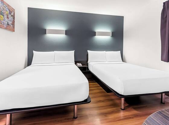 Econo Lodge is a family friendly hotel in Idaho Falls, Idaho (ID)