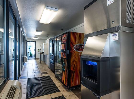 Motel 6 Sparks, NV - Airport - Sparks is a family friendly hotel in Sparks, Nevada (NV)