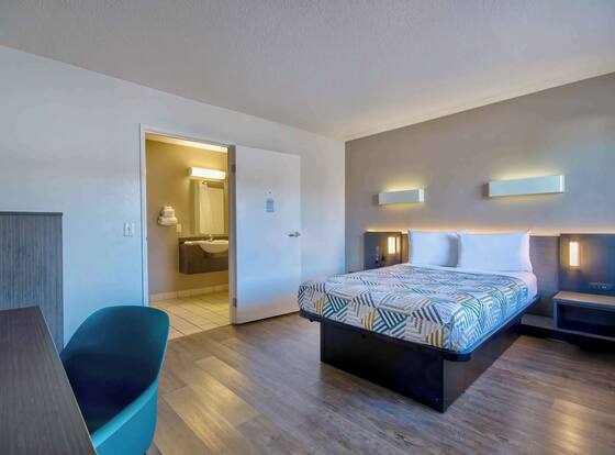 Motel 6 Santa Fe is a family friendly hotel in Santa Fe, New Mexico (NM)