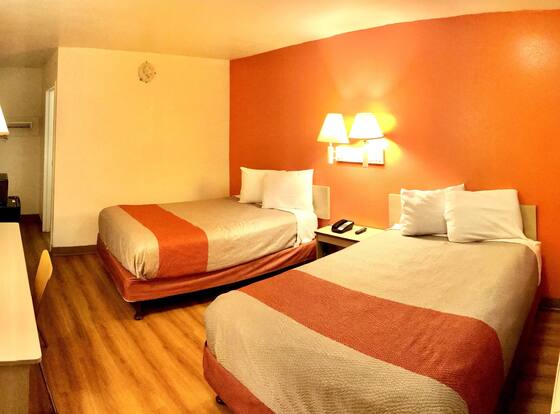 Travelodge by Wyndham Madison Heights MI is a family friendly hotel in Madison Heights, Michigan (MI)