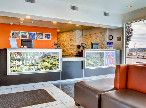 Motel 6 Coos Bay, OR is a family friendly hotel in Coos Bay, Oregon (OR)
