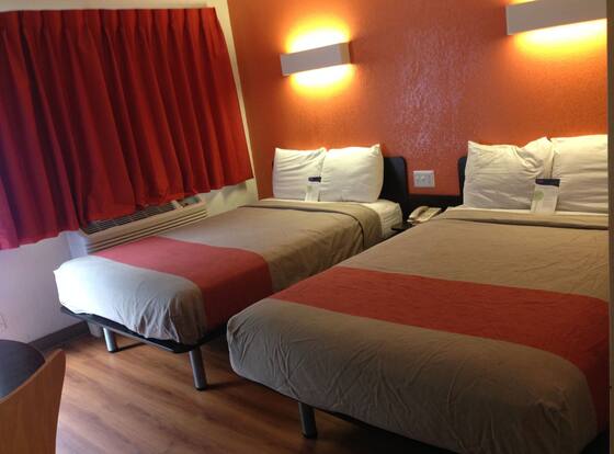 Motel 6 Bessemer, AL - Birmingham is a family friendly hotel in Bessemer, Alabama (AL)
