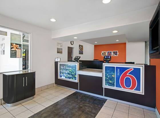 Motel 6 Troutdale, OR - Portland East is a family friendly hotel in Troutdale, Oregon (OR)