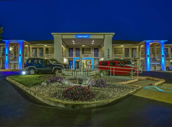 Motel 6 Lexington, KY - East I-75 is a family friendly hotel in Lexington, Kentucky (KY)