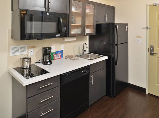 Candlewood Suites Eugene Springfield by IHG is a family friendly hotel in Eugene, Oregon (OR)