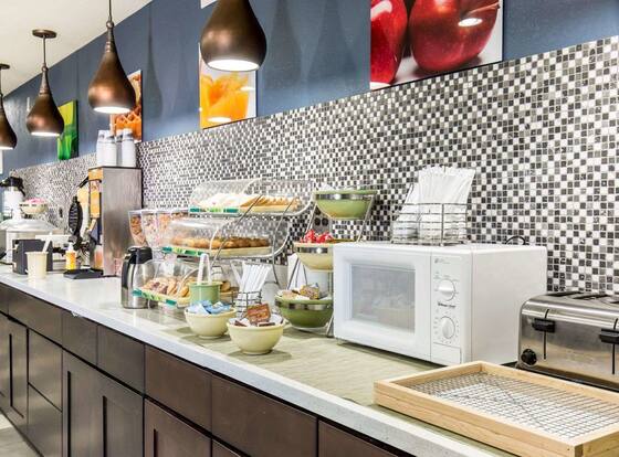 Quality Inn is a family friendly hotel in Needles, California (CA)