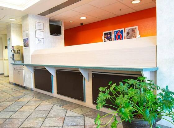 Motel 6 Las Cruces, NM - Telshor is a family friendly hotel in Las Cruces, New Mexico (NM)