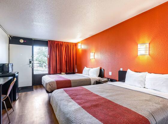 Motel 6 Little Rock, AR - West is a family friendly hotel in Little Rock, Arkansas (AR)