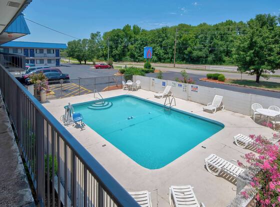 Motel 6 Russellville, AR is a family friendly hotel in Russellville, Arkansas (AR)