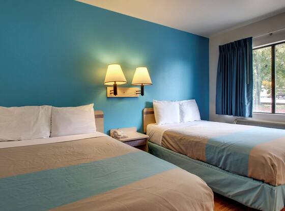 Motel 6 Des Moines, IA - North is a family friendly hotel in Des Moines, Iowa (IA)