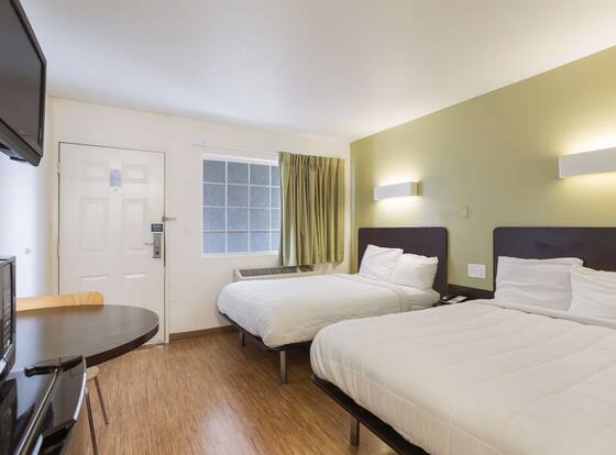 Americas Best Value Inn Bowling Green is a family friendly hotel in Bowling Green, Kentucky (KY)