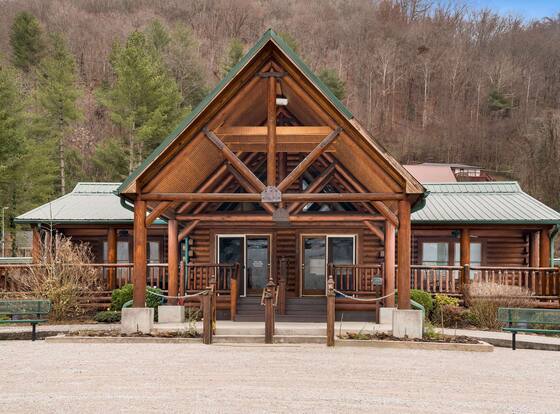 Rodeway Inn is a family friendly hotel in Harlan, Kentucky (KY)