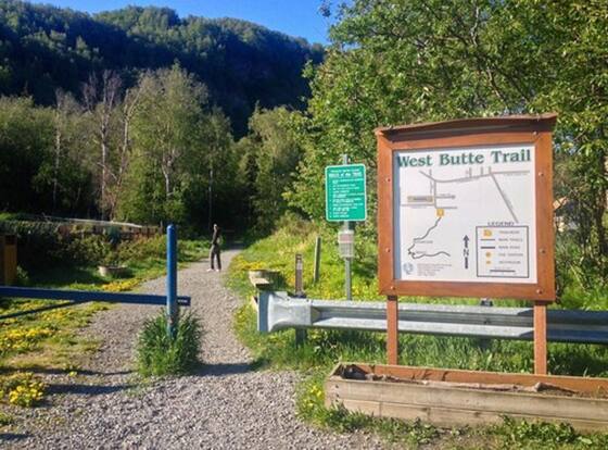The Pioneer Motel is a family friendly hotel in Palmer, Alaska (AK)