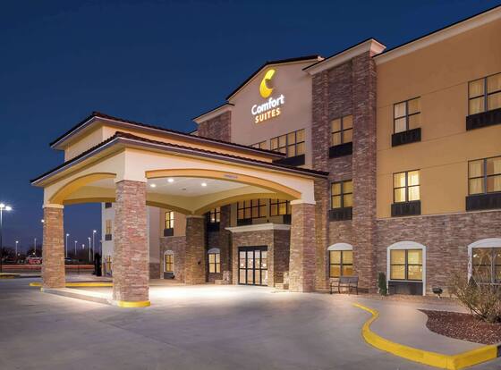 Comfort Suites is a family friendly hotel in Roswell, New Mexico (NM)