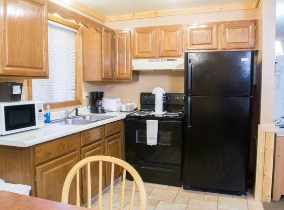 Flat Creek Inn is a family friendly hotel in Jackson, Wyoming (WY)