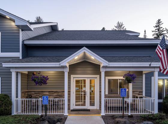 Country Inn of Two Harbors is a family friendly hotel in Two Harbors, Minnesota (MN)