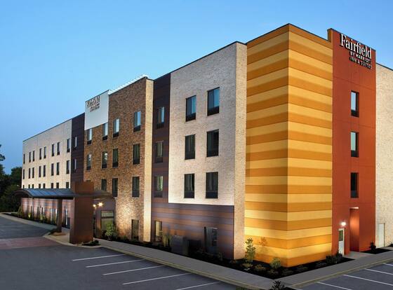 Fairfield Inn & Suites by Marriott Asheville Airport/Fletcher is a family friendly hotel in Fletcher, North Carolina (NC)