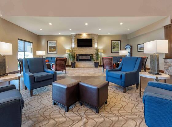 Comfort Suites Bridgeport - Clarksburg is a family friendly hotel in Bridgeport, West Virginia (WV)