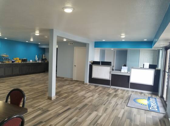 Days Inn by Wyndham Oklahoma City NW Expressway is a family friendly hotel in Oklahoma City, Oklahoma (OK)