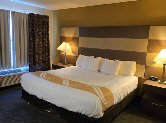 Haven Hotel is a family friendly hotel in Shawano, Wisconsin (WI)