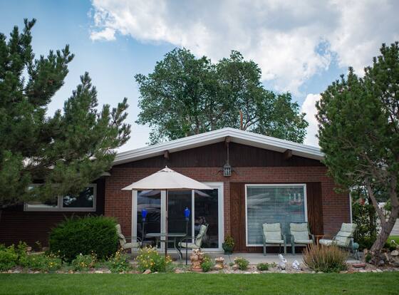 Silver Ridge Lodge is a family friendly hotel in Salida, Colorado (CO)