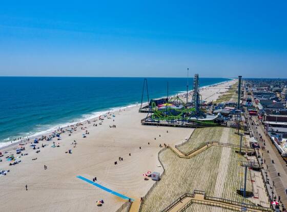 Aire Hotel North Beach is a family friendly hotel in Seaside Heights, New Jersey (NJ)