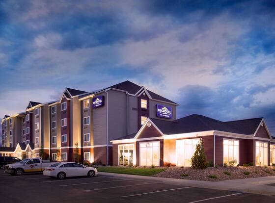 Microtel by Wyndham Vernal / Naples is a family friendly hotel in Vernal, Utah (UT)