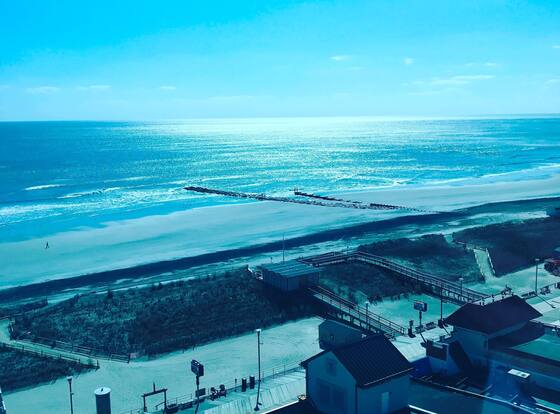 Boardwalk Resorts Atlantic Palace is a family friendly hotel in Atlantic City, New Jersey (NJ)