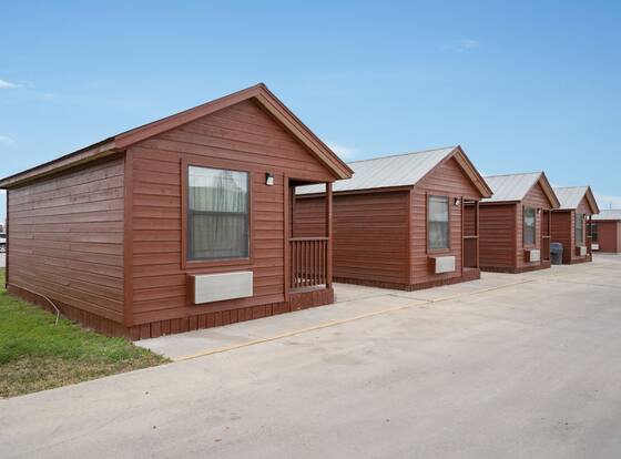 Hotel Kenedy Downtown - US 181 is a family friendly hotel in Kenedy, Texas (TX)