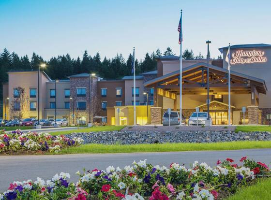 Hampton Inn & Suites Whitefish is a family friendly hotel in Whitefish, Montana (MT)