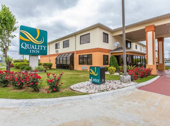 Quality Inn Montgomery South is a family friendly hotel in Montgomery, Alabama (AL)