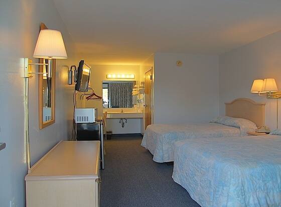 Wind Chase Inn is a family friendly hotel in Loxley, Alabama (AL)